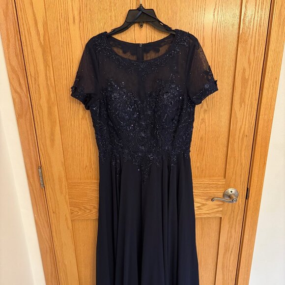 Xscape Dresses & Skirts - Xscape Navy Blue Gown Size 12